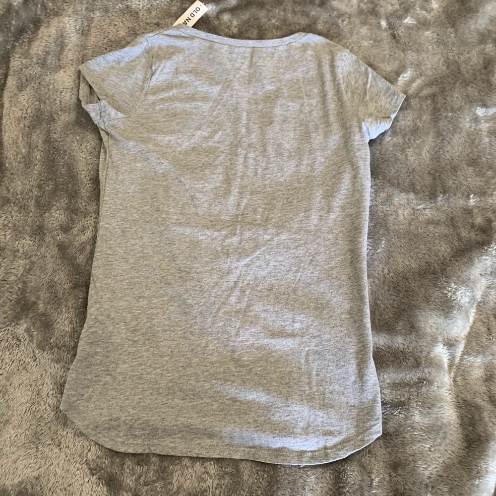 so chic basic tee - Picture 2 of 3